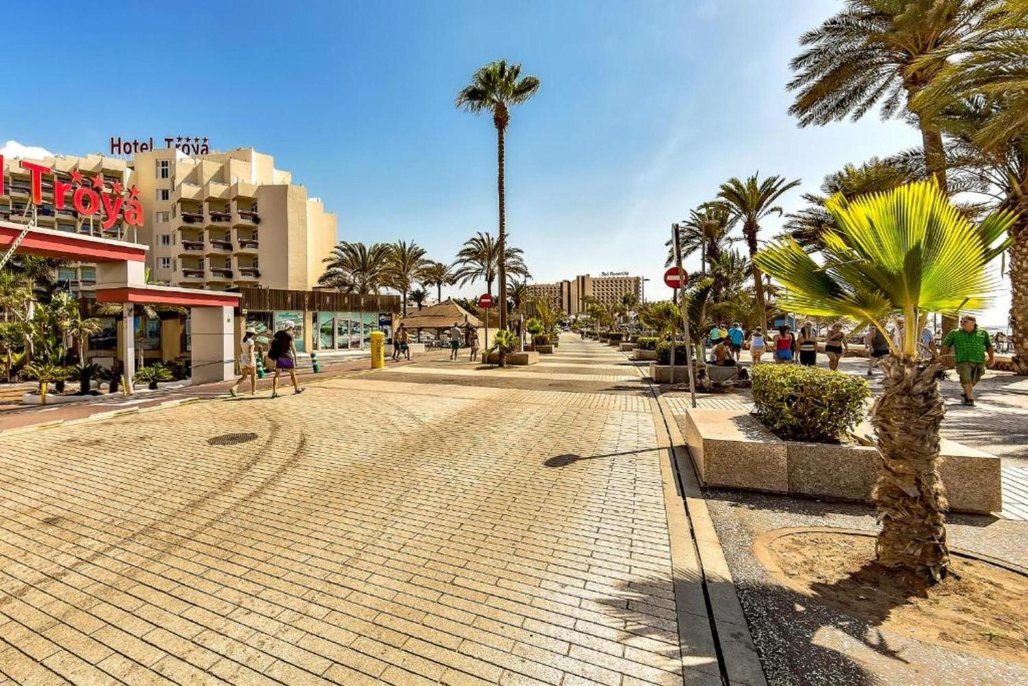 Two Bedroom Apartment In Playa De Las Americas, Free Wifi 외부 사진